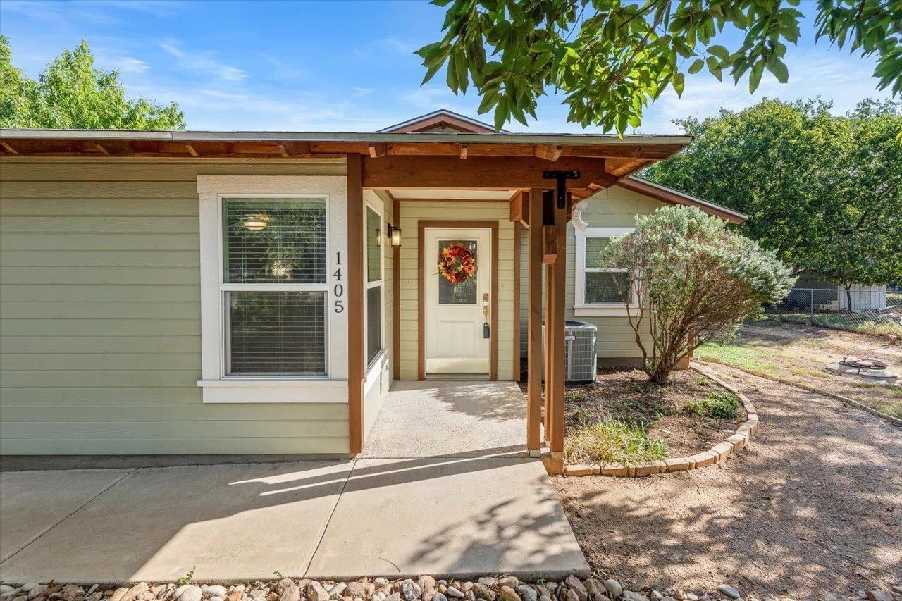1405 Johnson, Marble Falls