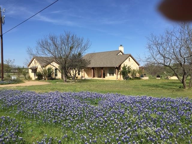108 LEGEND HILLS BLVD., Llano