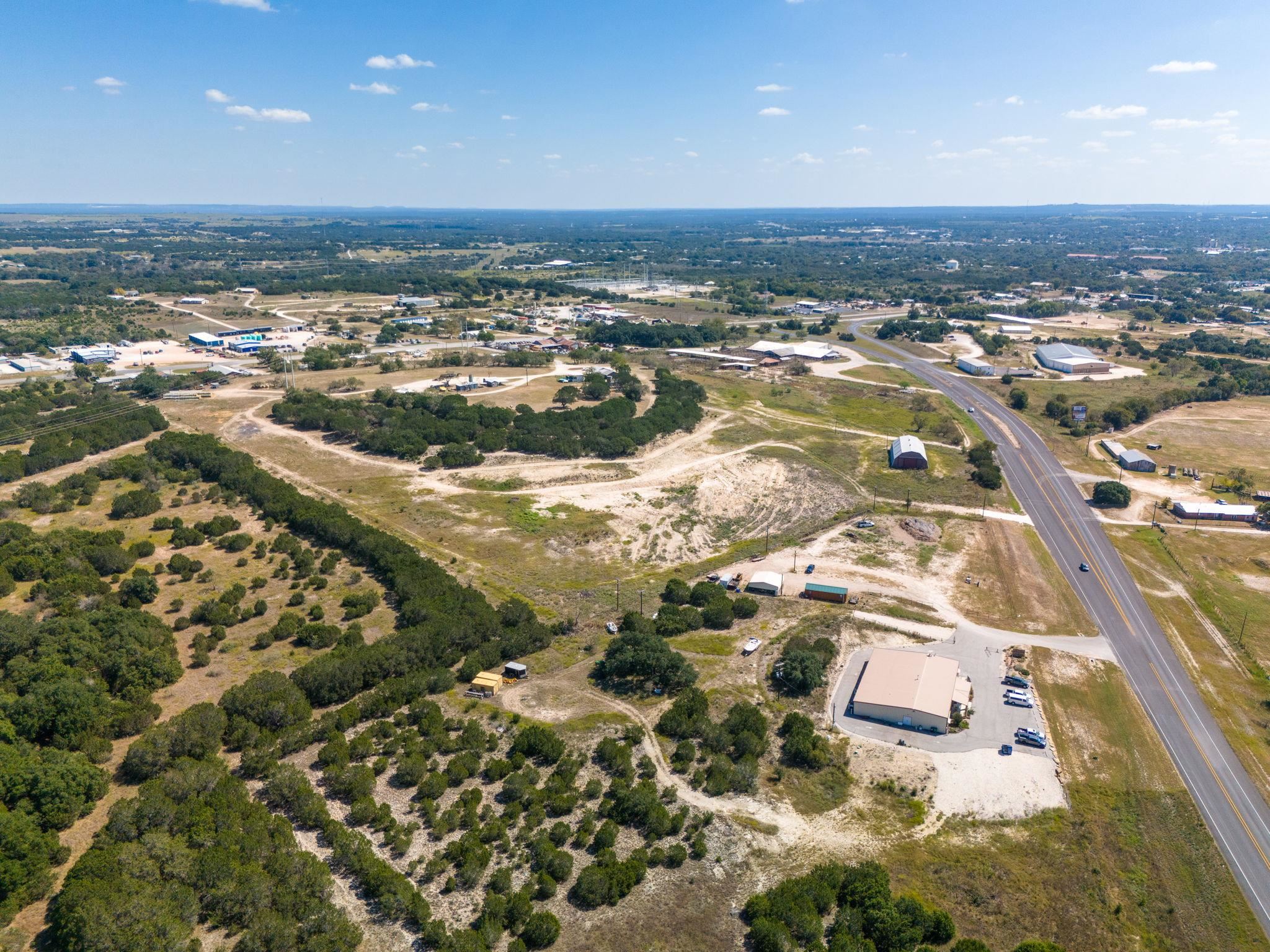 584 HWY 183, Lampasas