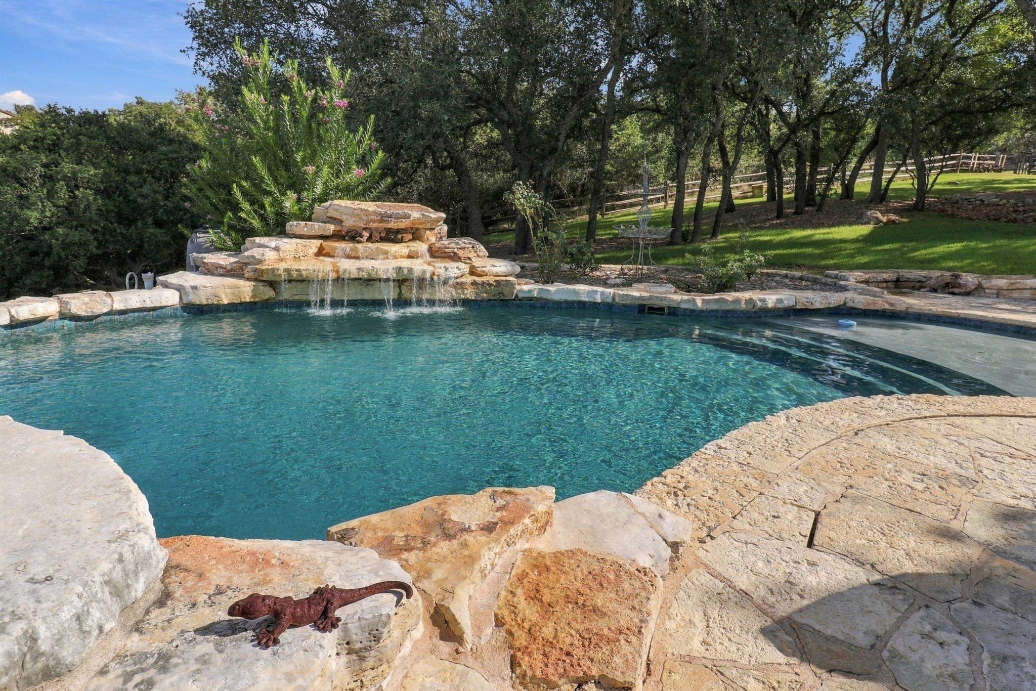 Relax beside the pool or settle into the hot tub beneath the wide Texas sky.