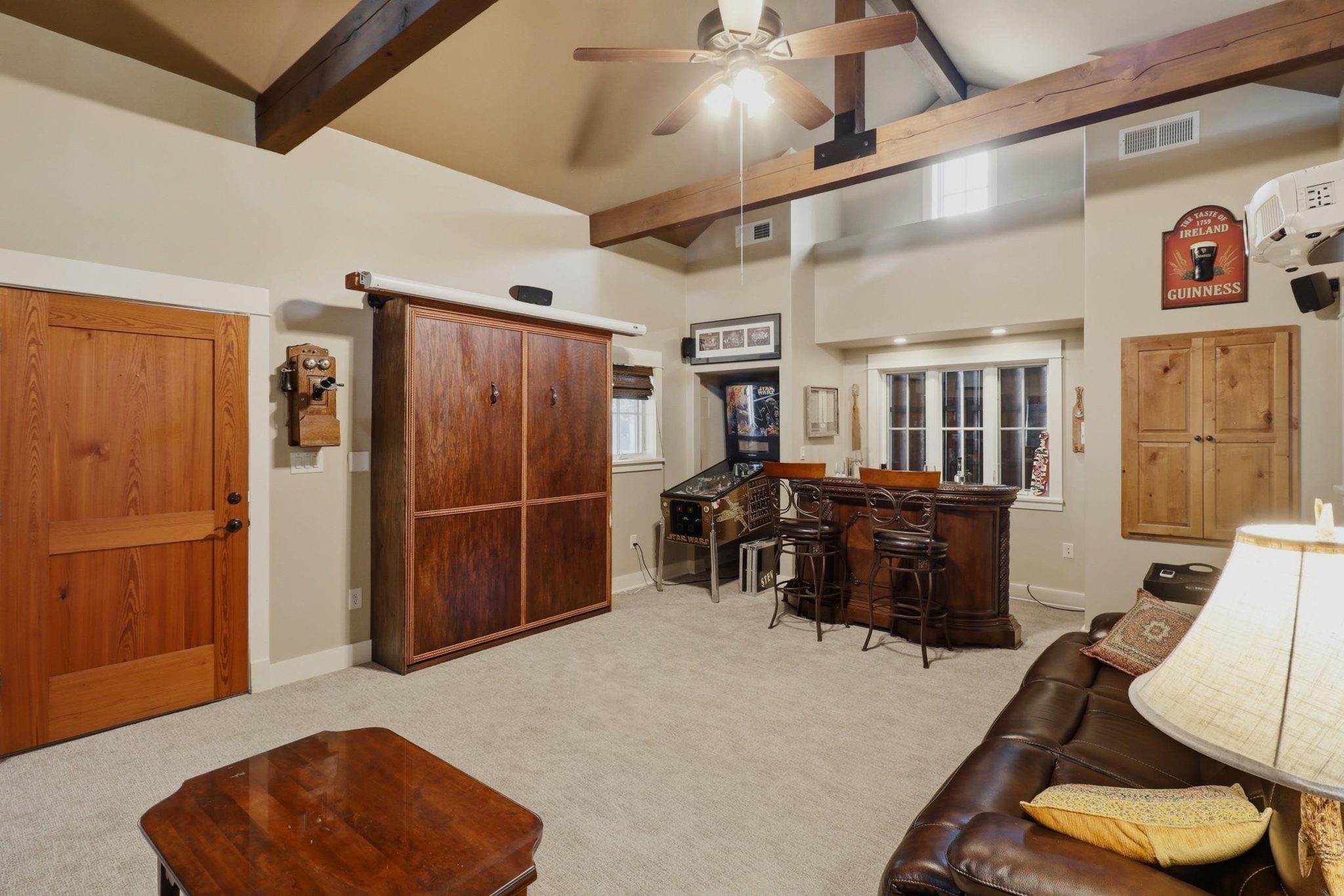 This could be a great gameroom, additional office, studio, excercise room, etc.