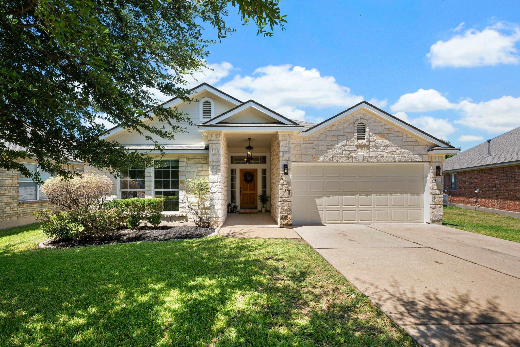 14316 Marathon, Austin