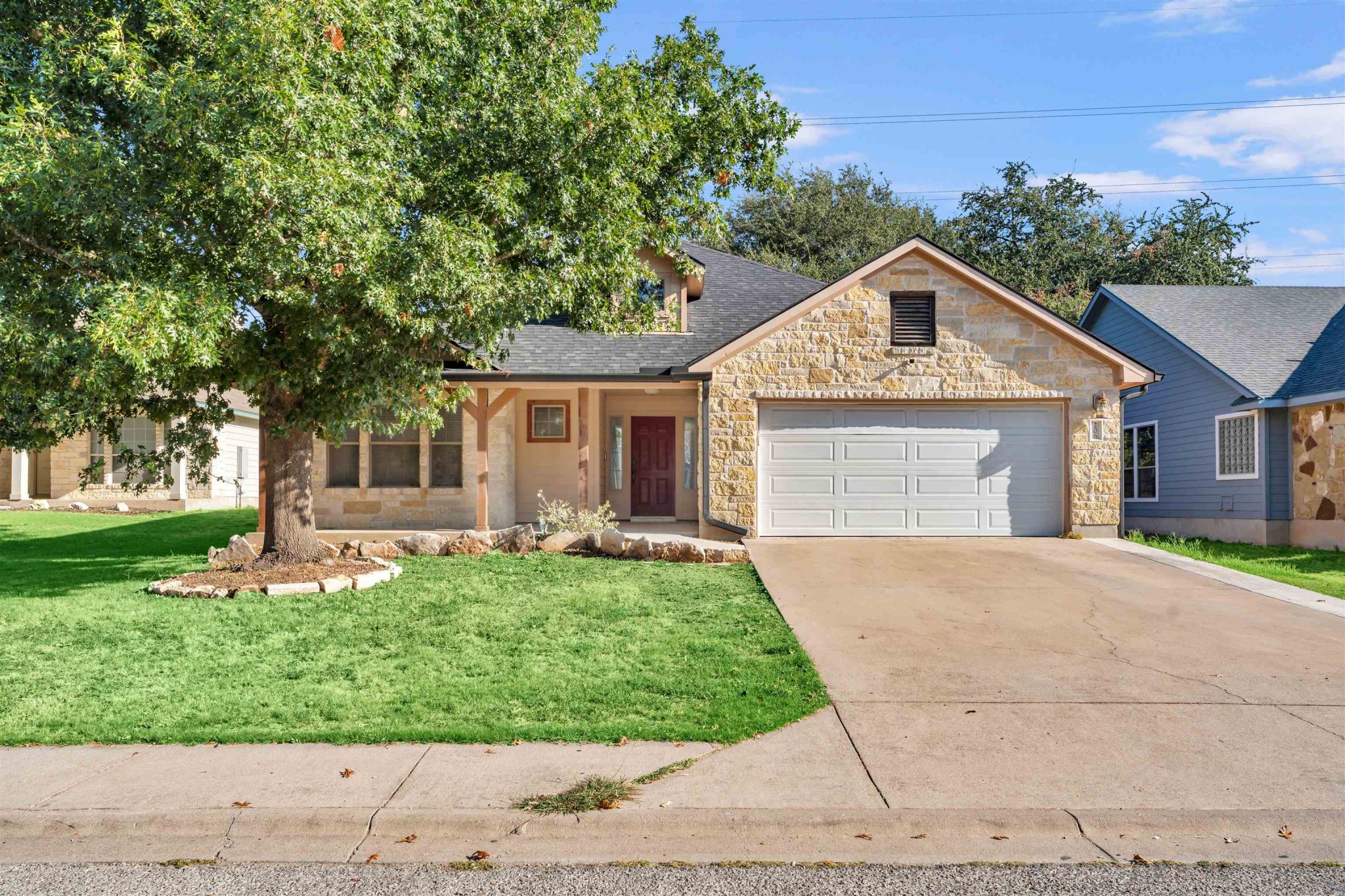 206 Cailin Ct, Burnet
