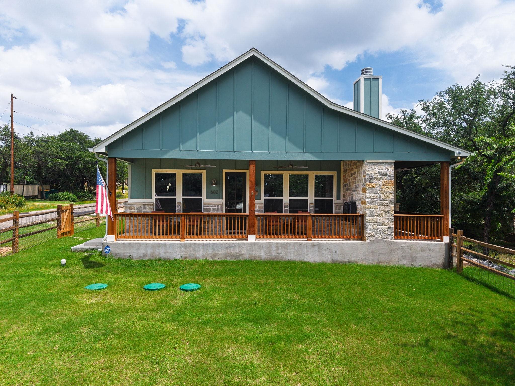 602 Shorewood Dr, Granite Shoals