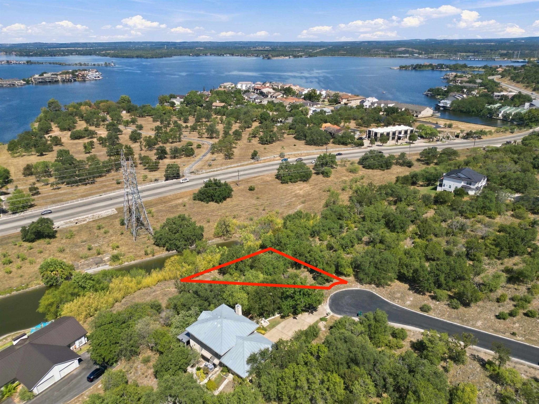Aerial is showing the outline of 2 lots - N6025 & 6026