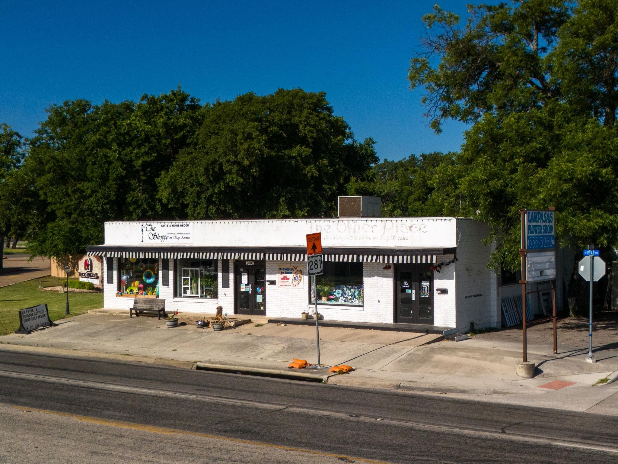 904 Key Ave, Lampasas