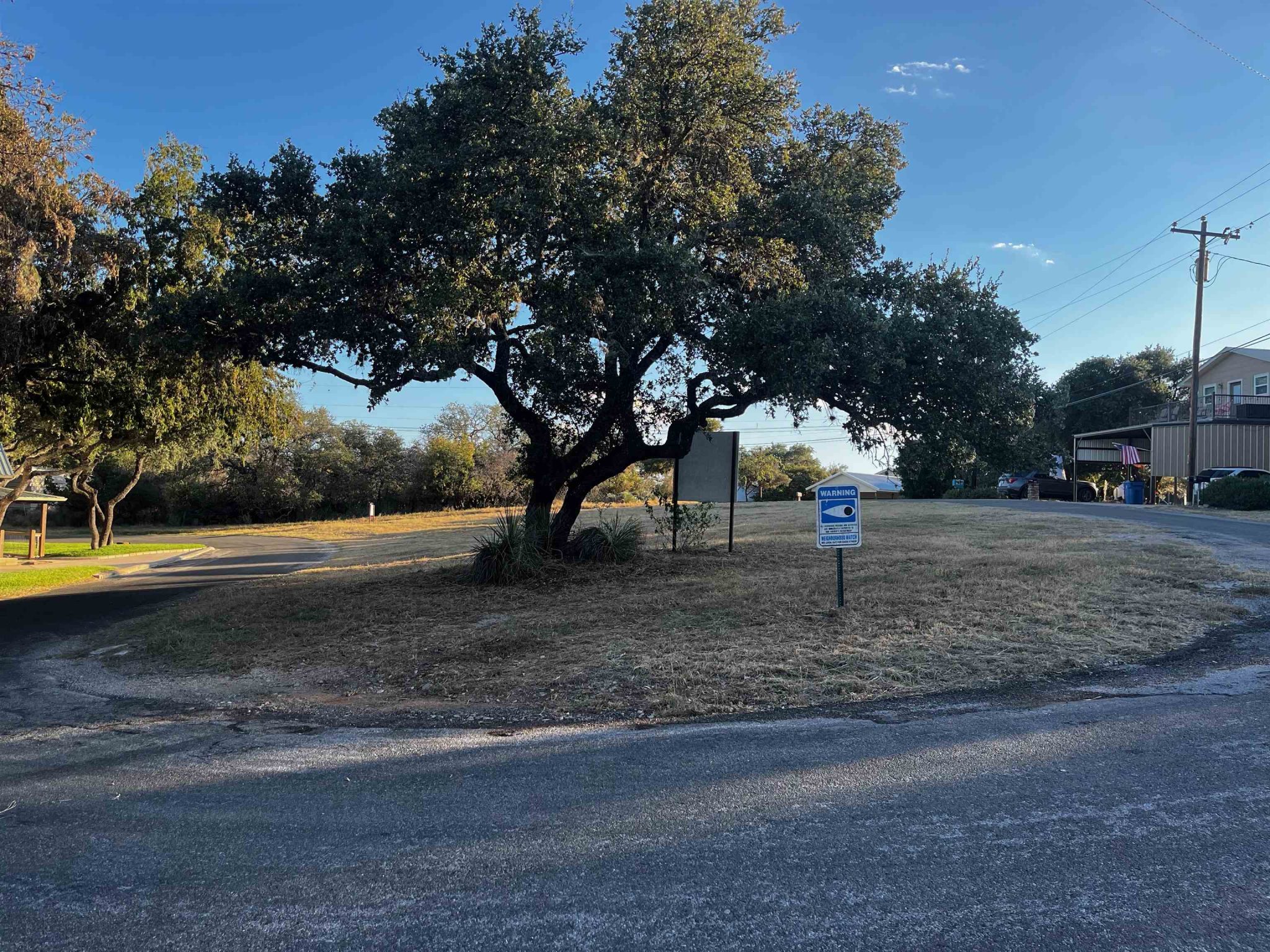 This Parking Lot is right across from the Homeowner's Boat Ramp