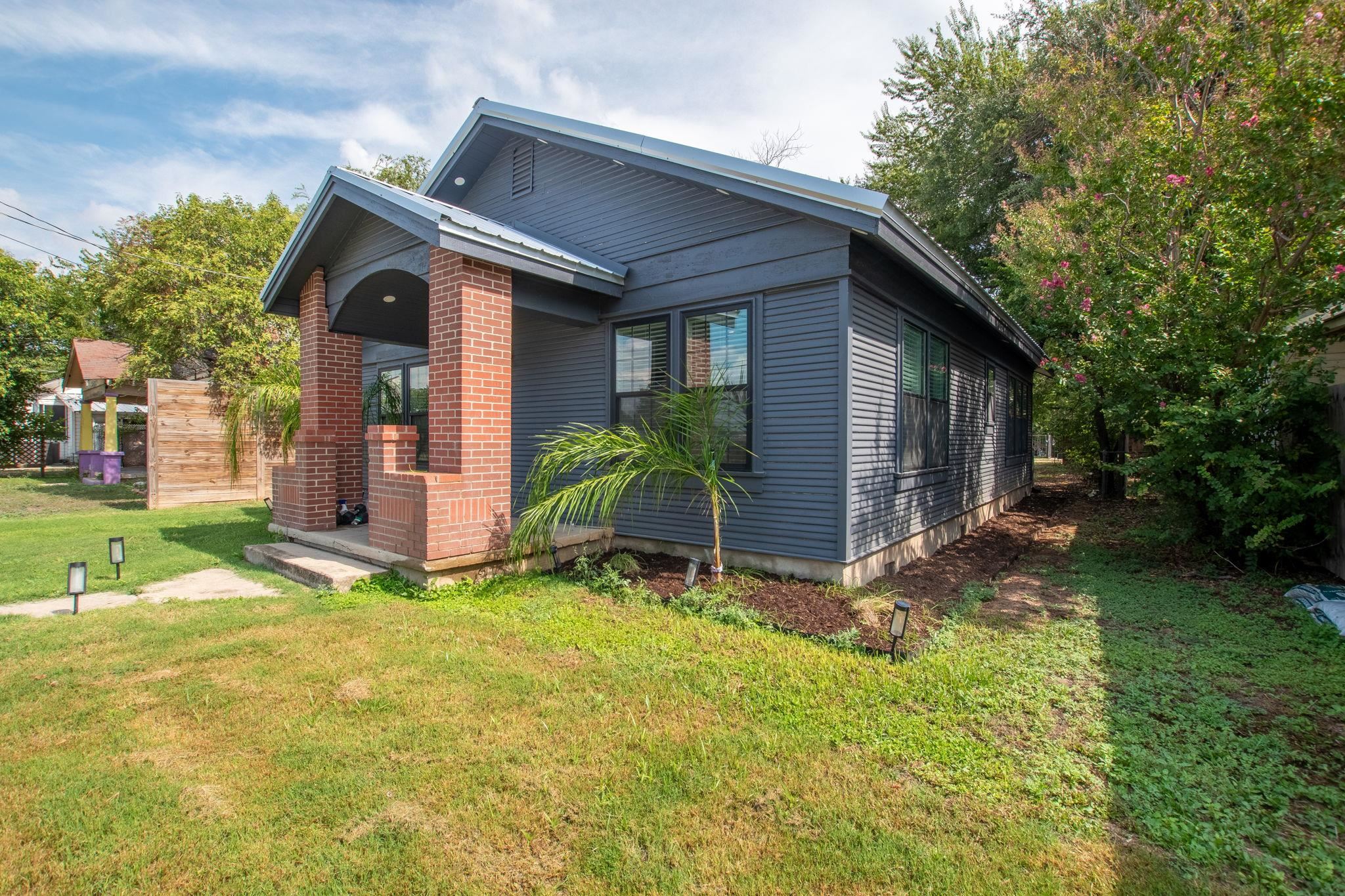 207 Chestnut St, Lampasas