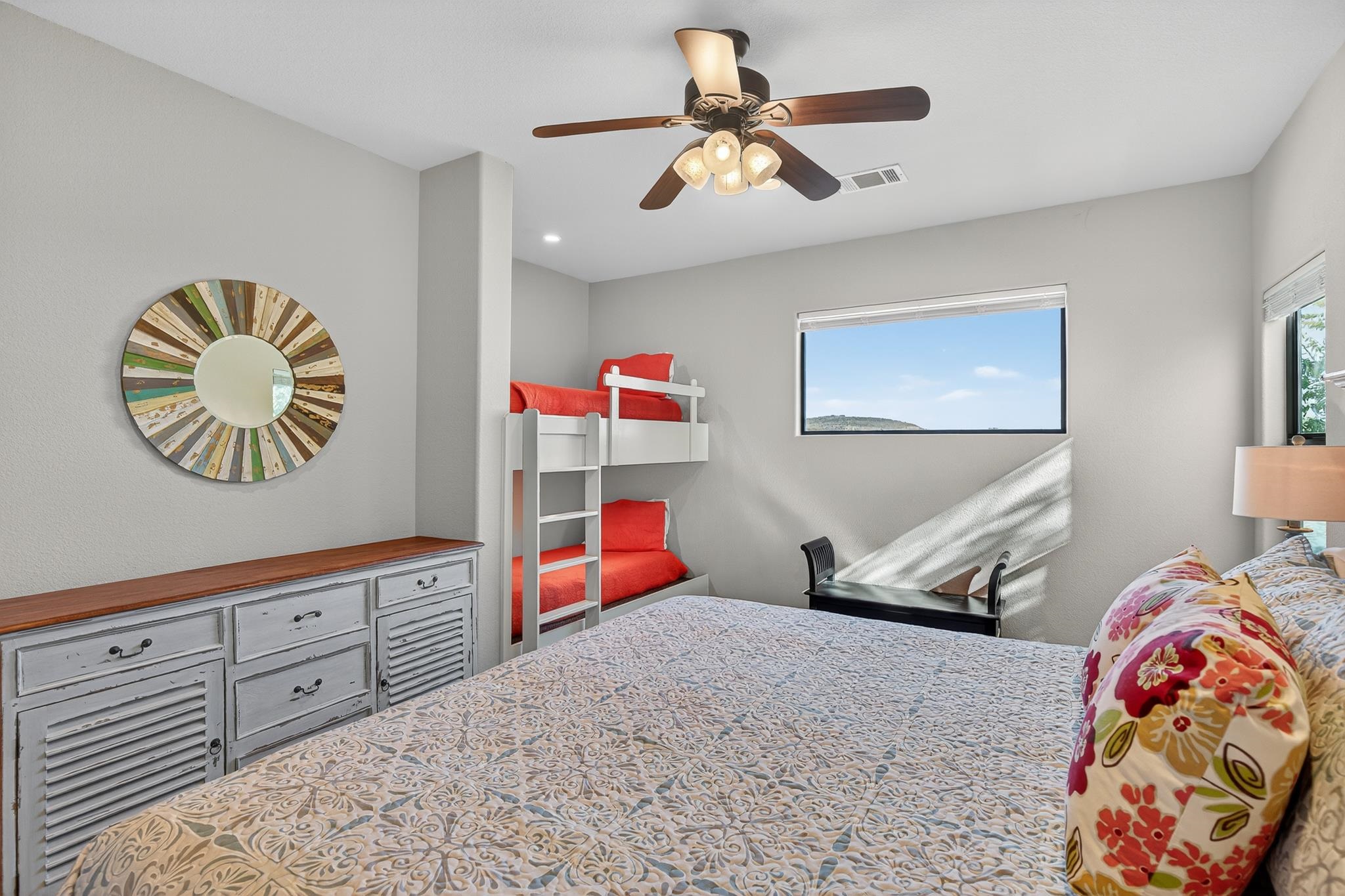 Upstairs w/bunk, w/shared bath