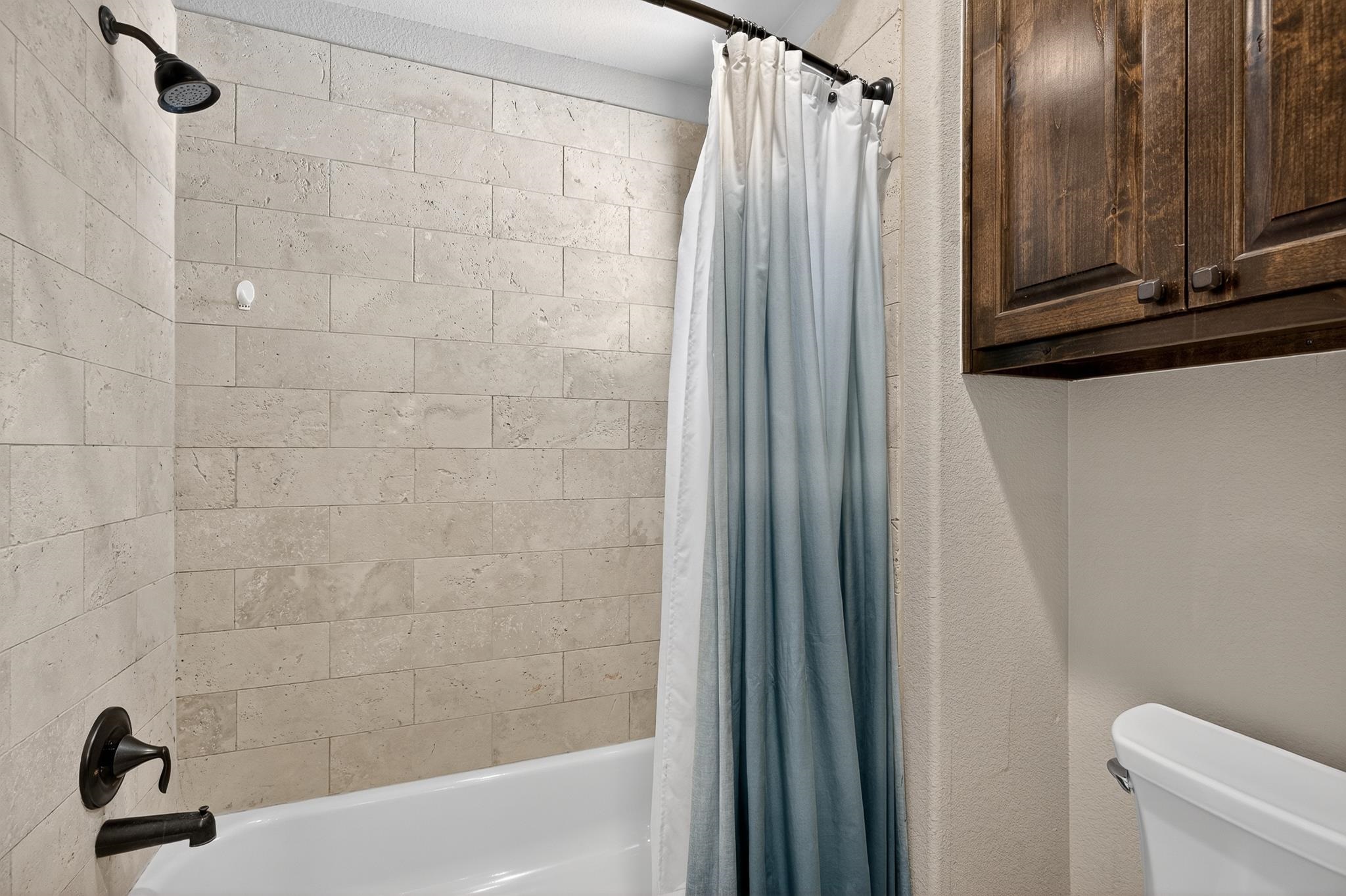 Upstairs shared bath