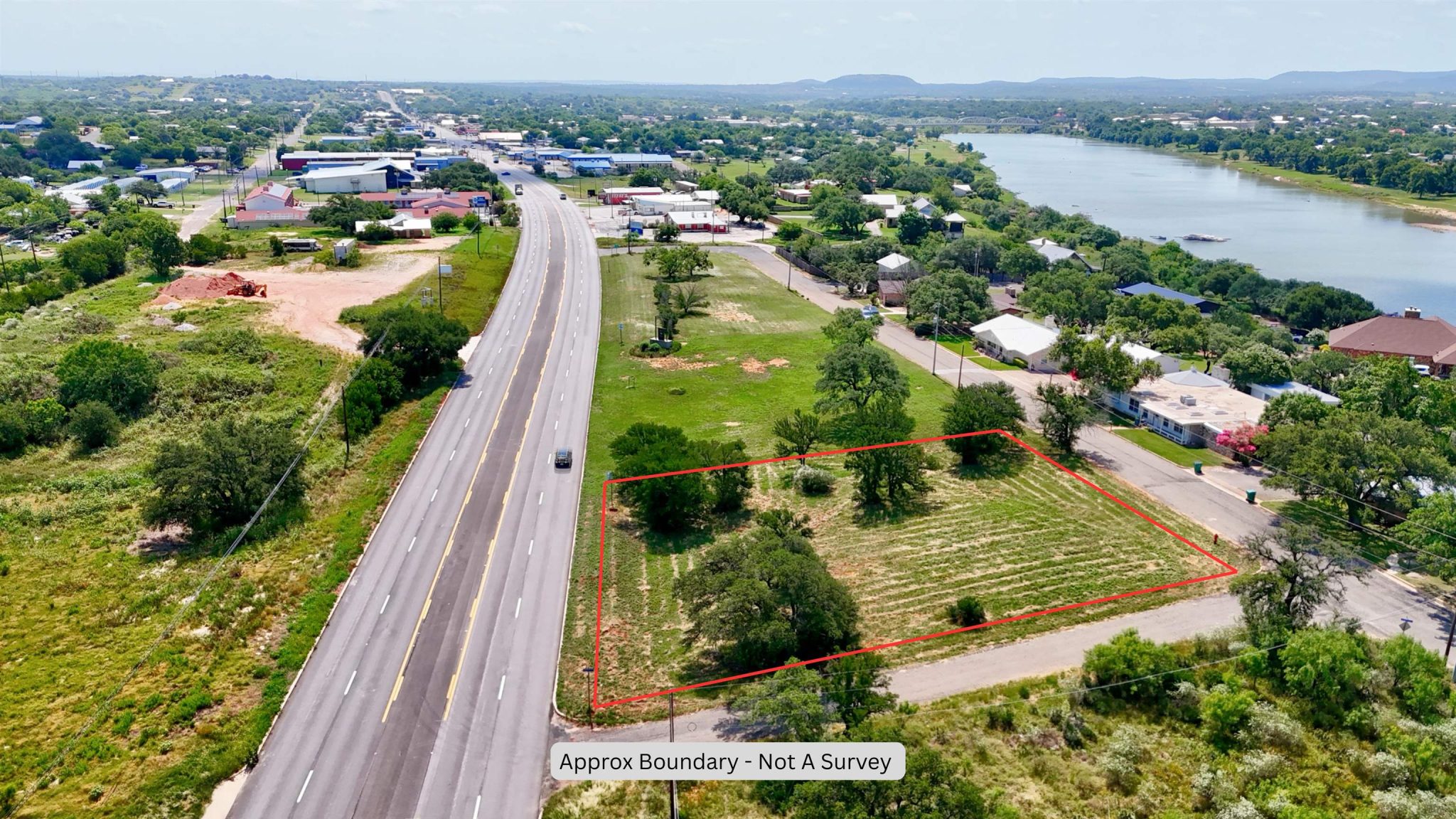 00 Sunset Drive, Llano