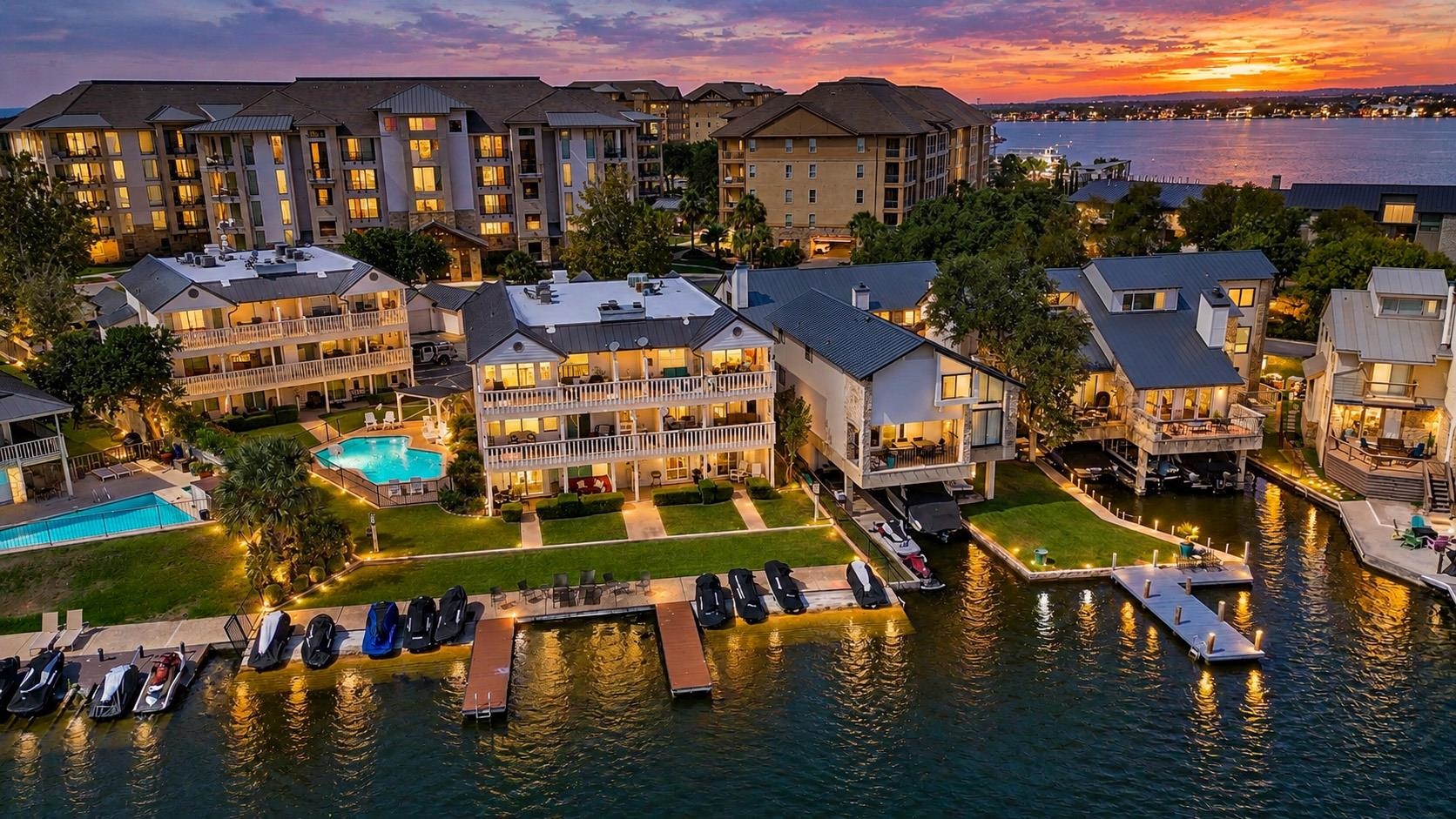 101 Island, Horseshoe Bay